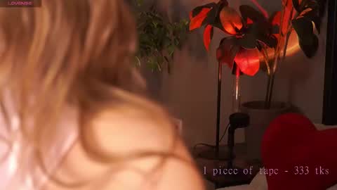 Snapshot of tatacoy chatting on September 25, 2025, 11:03 am TataCoy online show from September 25, 2025, 11:03 am