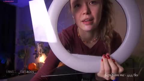 Snapshot of tatacoy chatting on November 18, 2025, 11:14 am TataCoy online show from November 18, 2025, 11:14 am