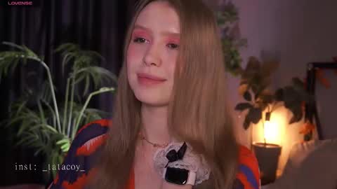 Snapshot of tatacoy chatting on November 21, 2025, 2:38 pm TataCoy online show from November 21, 2025, 2:38 pm