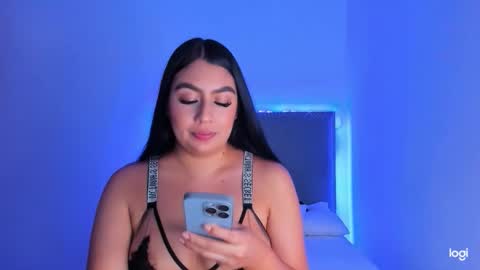 Tatiana online show from December 1, 2025, 1:32 am