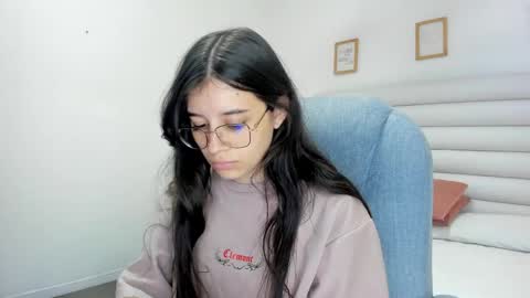 tatiana_arboleda online show from April 26, 2026, 3:48 am
