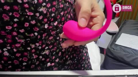 i am tatiana  online show from February 10, 2025, 12:29 pm