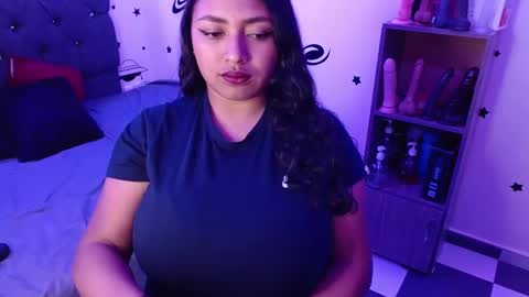 tatiana online show from December 17, 2024, 2:44 am