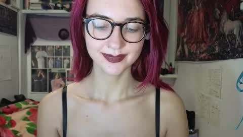 Snapshot of tatianaromanova chatting on December 3, 2025, 7:34 pm Tatiana online show from December 3, 2025, 7:34 pm