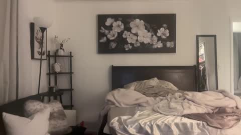 Tatianna Marie online show from September 26, 2025, 5:11 am