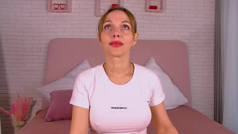 TatiBugati online show from February 3, 2026, 6:40 am