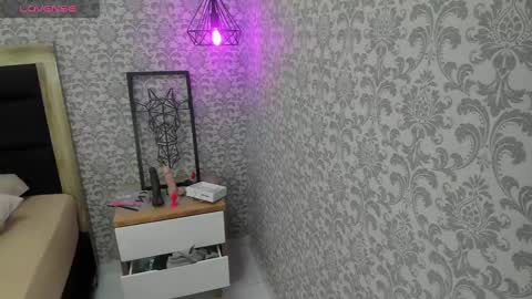 Snapshot of tatigold2 chatting on March 11, 2025, 12:28 pm T A T I online show from March 11, 2025, 12:28 pm