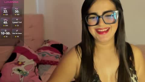 Snapshot of tatissdeliciuss chatting on April 18, 2026, 7:58 pm Tatiss online show from April 18, 2026, 7:58 pm