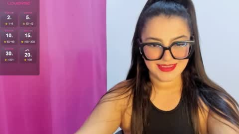 Snapshot of tatissdeliciuss chatting on May 1, 2026, 3:00 am Tatiss online show from May 1, 2026, 3:00 am