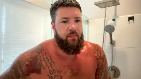 tatteddadbod379 online show from June 25, 2026, 9:52 pm