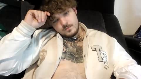 TattedDamienn online show from February 14, 2025, 4:04 am