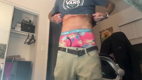 Snapshot of tattednblonde chatting on May 30, 2026, 10:01 am tattednblonde online show from May 30, 2026, 10:01 am