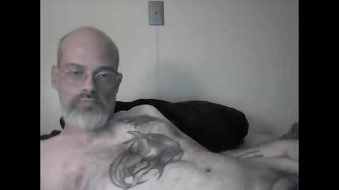 Snapshot of tattedpanther chatting on December 2, 2025, 2:06 am tattedpanther online show from December 2, 2025, 2:06 am