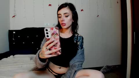 Rose Marie online show from April 28, 2026, 2:27 am