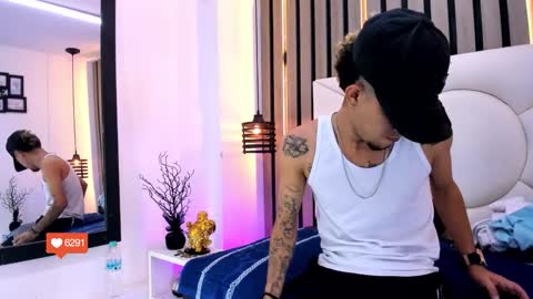 Snapshot of tattoo22_ chatting on November 15, 2025, 4:03 pm Tattoo online show from November 15, 2025, 4:03 pm