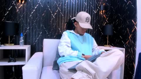 Snapshot of tattoo22_ chatting on November 24, 2025, 1:00 pm Tattoo online show from November 24, 2025, 1:00 pm