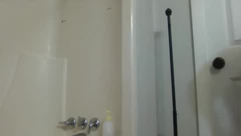 tattoo3333 online show from December 28, 2024, 9:40 pm