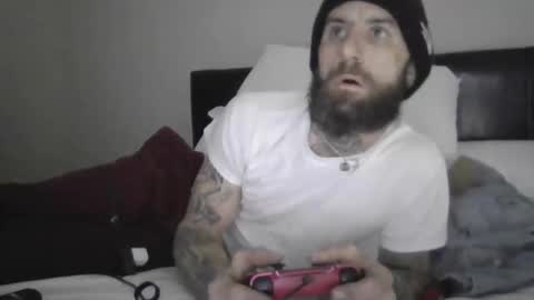 tattoo3333 online show from October 31, 2025, 3:02 pm