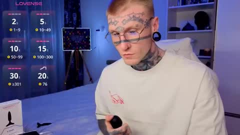 Alex but u can call me Theo online show from February 13, 2026, 5:03 am