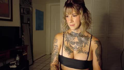 Natalia 3 online show from November 11, 2025, 10:04 am