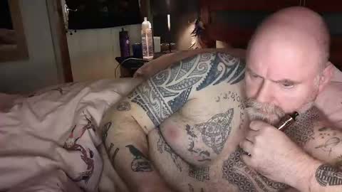 Tattooeddilf 01 online show from December 27, 2024, 4:26 am