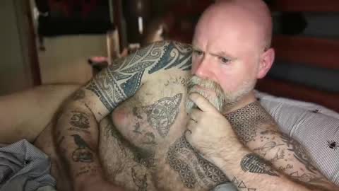 Tattooeddilf 01 online show from September 19, 2025, 11:38 pm