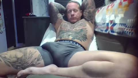 tattooedteaseme online show from December 14, 2025, 1:33 am