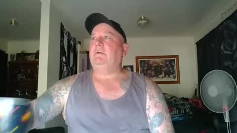 tattzsexy online show from February 4, 2026, 10:26 pm