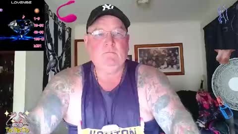 tattzsexy online show from February 25, 2026, 5:28 am