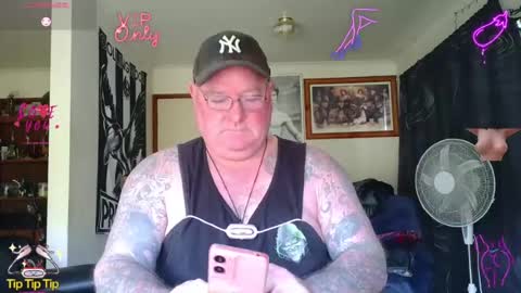 tattzsexy online show from July 7, 2026, 2:36 am