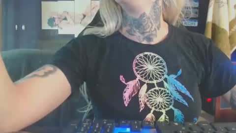 Snapshot of tatuada_safada chatting on September 10, 2025, 6:19 pm tatuada_safada online show from September 10, 2025, 6:19 pm