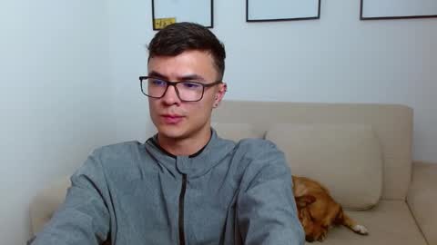 taurus4k online show from January 8, 2025, 4:34 am