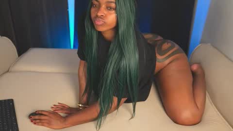 taurussfaiiry online show from March 6, 2026, 4:20 am