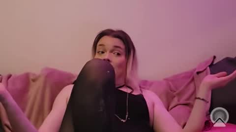 taviatight online show from March 14, 2026, 1:01 am