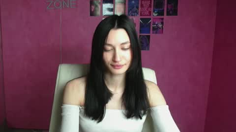 Snapshot of tayavibe chatting on May 1, 2026, 5:45 am Taya online show from May 1, 2026, 5:45 am