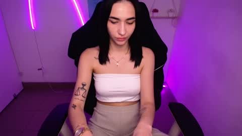 Snapshot of tayla_candy chatting on November 1, 2025, 12:07 pm Tayla online show from November 1, 2025, 12:07 pm