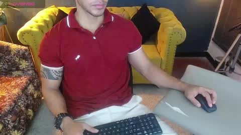 Tayler online show from November 29, 2025, 1:41 am