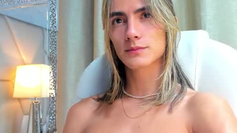 tayler_swift1 online show from December 31, 2024, 8:26 am