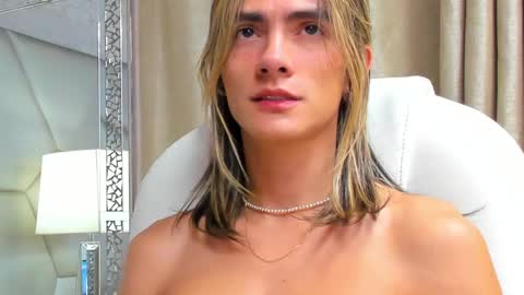 tayler_swift1 online show from January 14, 2025, 4:25 am