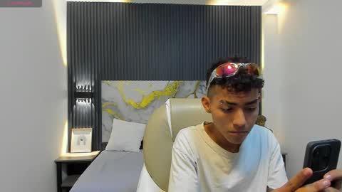 TAYLER online show from January 14, 2026, 2:50 am