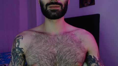 Snapshot of taylor__06 chatting on January 13, 2025, 5:55 am Taylor online show from January 13, 2025, 5:55 am