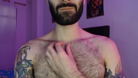 Snapshot of taylor__06 chatting on January 15, 2025, 6:08 pm Taylor online show from January 15, 2025, 6:08 pm