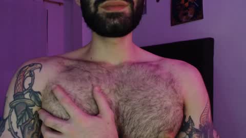 Snapshot of taylor__06 chatting on January 16, 2025, 6:03 am Taylor online show from January 16, 2025, 6:03 am