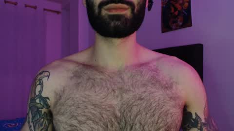 Snapshot of taylor__06 chatting on January 20, 2025, 12:46 am Taylor online show from January 20, 2025, 12:46 am