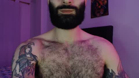 Snapshot of taylor__06 chatting on February 24, 2025, 1:02 am Taylor online show from February 24, 2025, 1:02 am