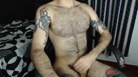 Snapshot of taylor__06 chatting on November 4, 2025, 7:40 am Taylor online show from November 4, 2025, 7:40 am