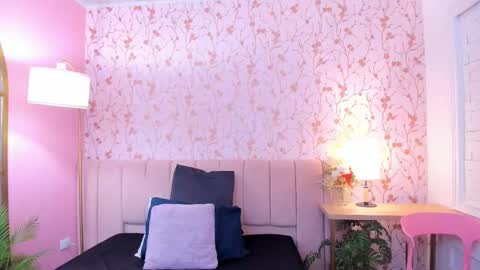 Taylor Bennet online show from February 3, 2026, 11:59 am