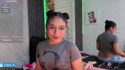 Tay online show from November 29, 2025, 2:36 am