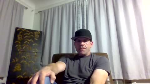 Snapshot of taylors2822 chatting on June 1, 2026, 2:13 am taylors2822 online show from June 1, 2026, 2:13 am