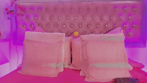 Sofia online show from November 18, 2025, 12:42 pm